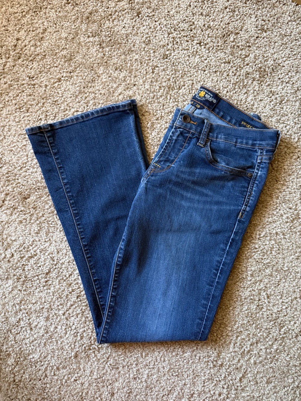 Lucky Brand Women's sweet n low blue dark wash Bootcut Jeans size 6 / 28 - Picture 8 of 9
